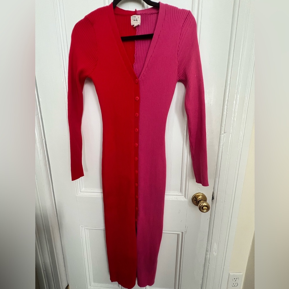 En Elly Colorblock Button Down Sweater Dress
